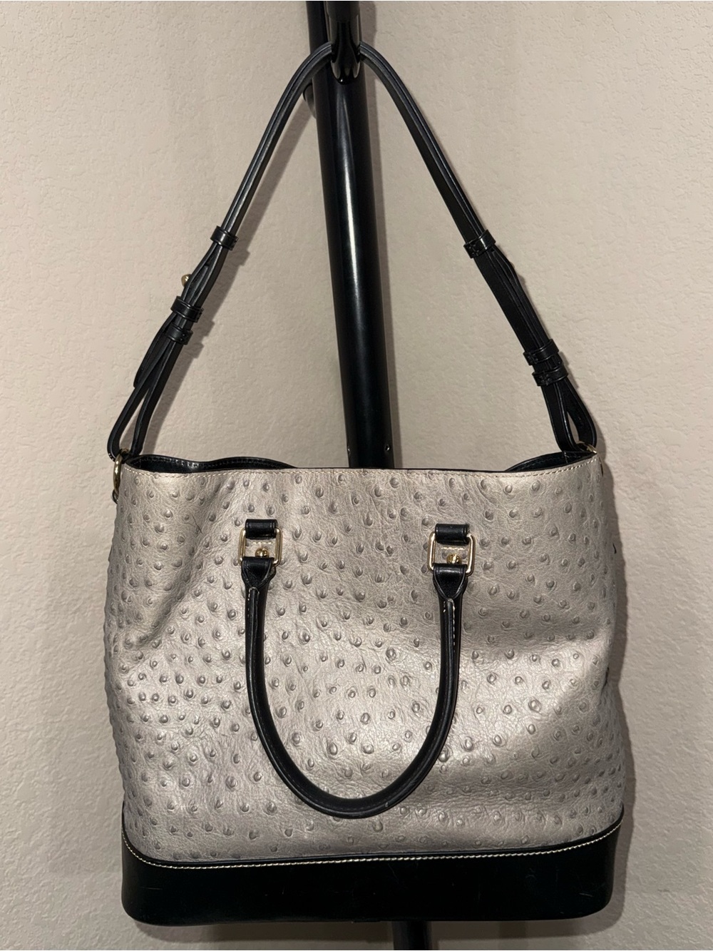 Dooney & Bourke Gray Ostrich-Embossed Chelsea tote - Picture 3 of 12